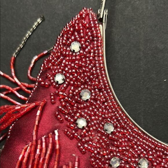 Red and Silver Fringe Handbag With Rhinestones, Metal Handle and Kiss Clasp - Picture 7 of 11